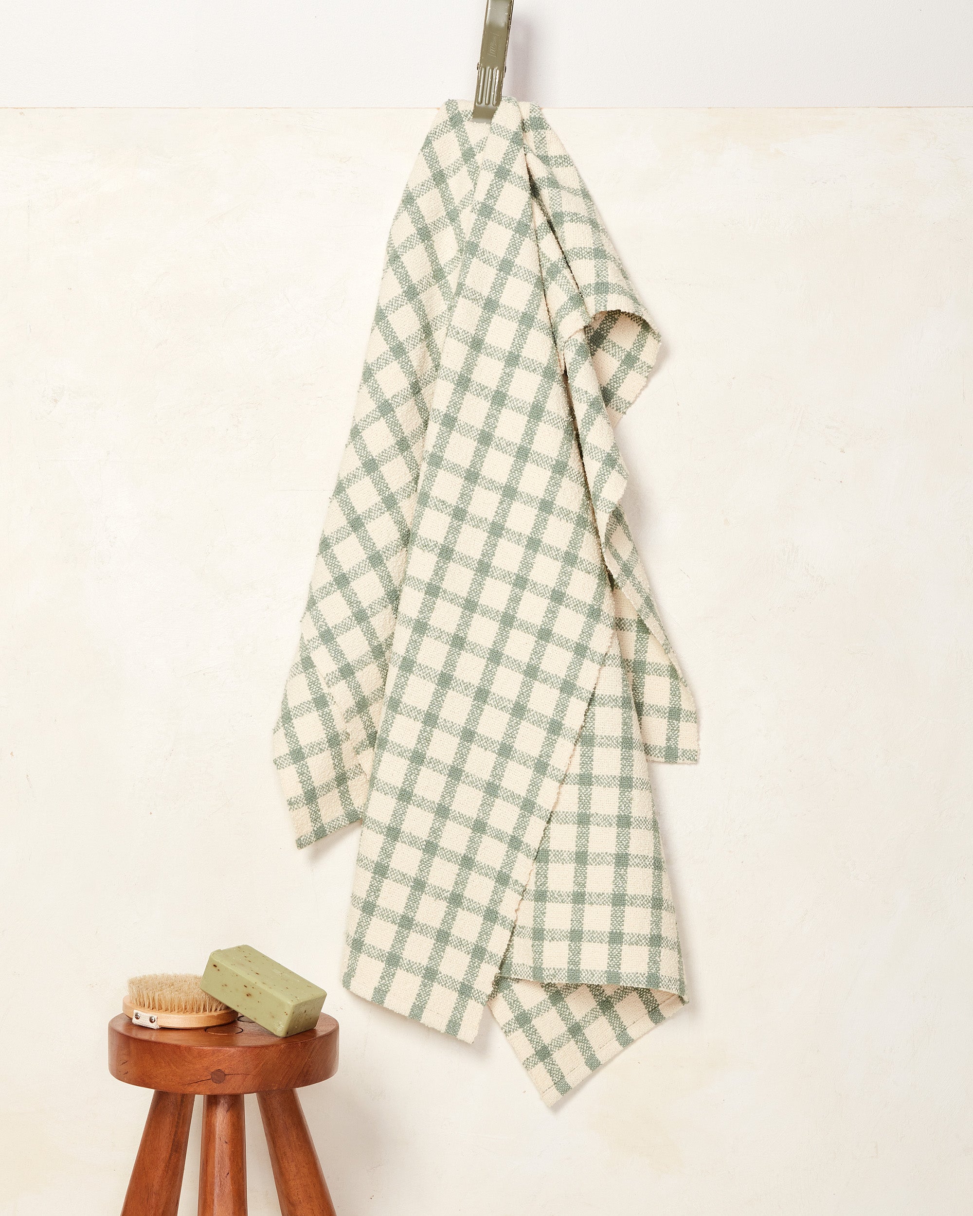  Luxurious Check Plaid Towel Set - 100% Organic Cotton