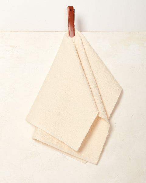 Cream outlet hand towels